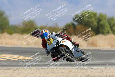 media/Oct-20-2024-CVMA (Sun) [[d4a3dff211]]/Race 5-Amateur Supersport Open/